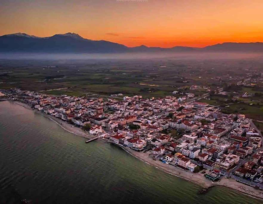 Eden Suite Paralia Kültér fotó