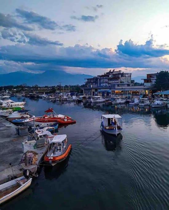 Eden Suite Paralia Kültér fotó