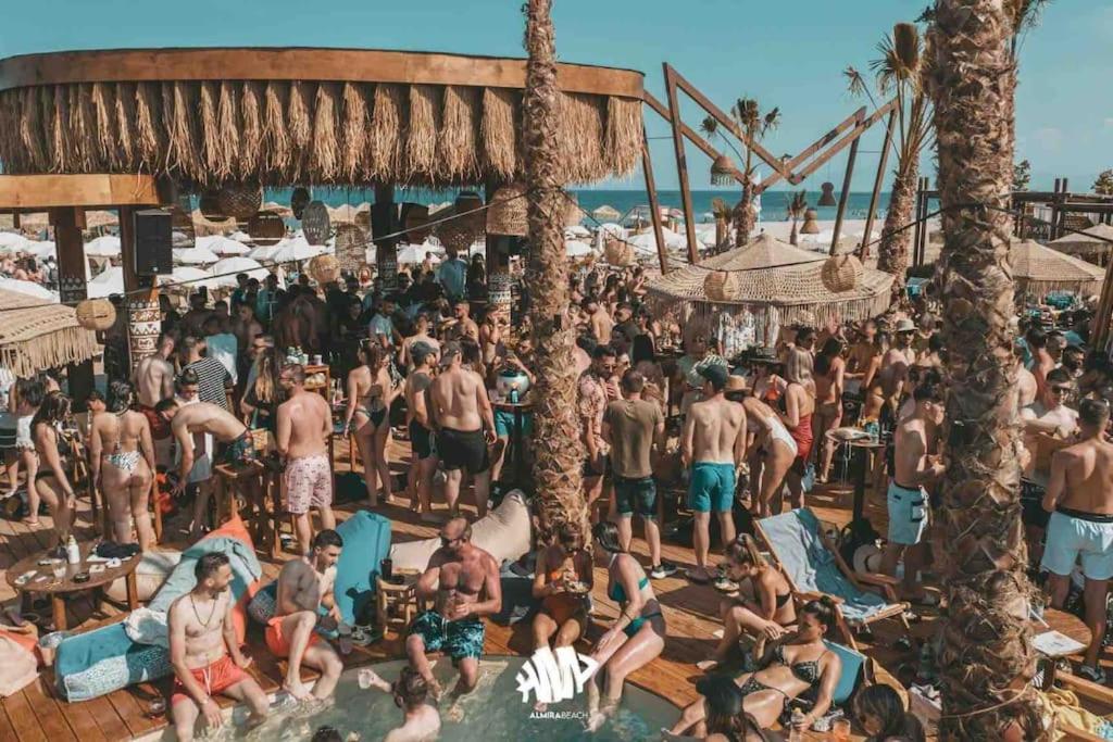 Eden Suite Paralia Kültér fotó