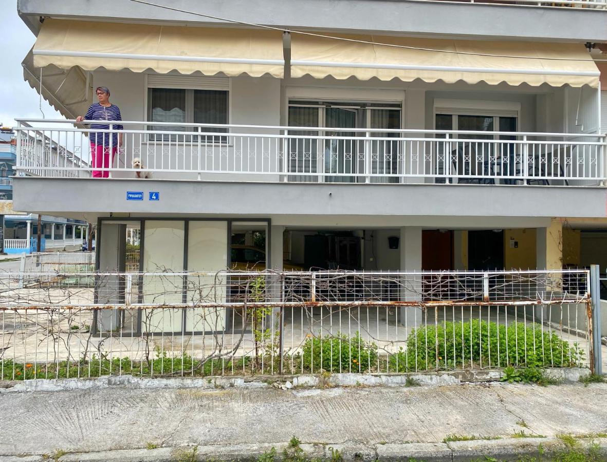 Eden Suite Paralia Kültér fotó